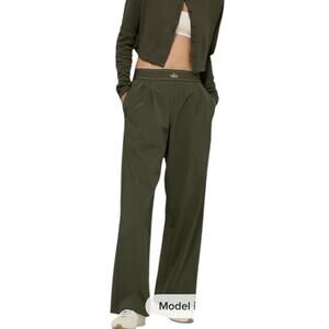 Alo Yoga Suit Up Trouser – Olive Green (NWT) XS